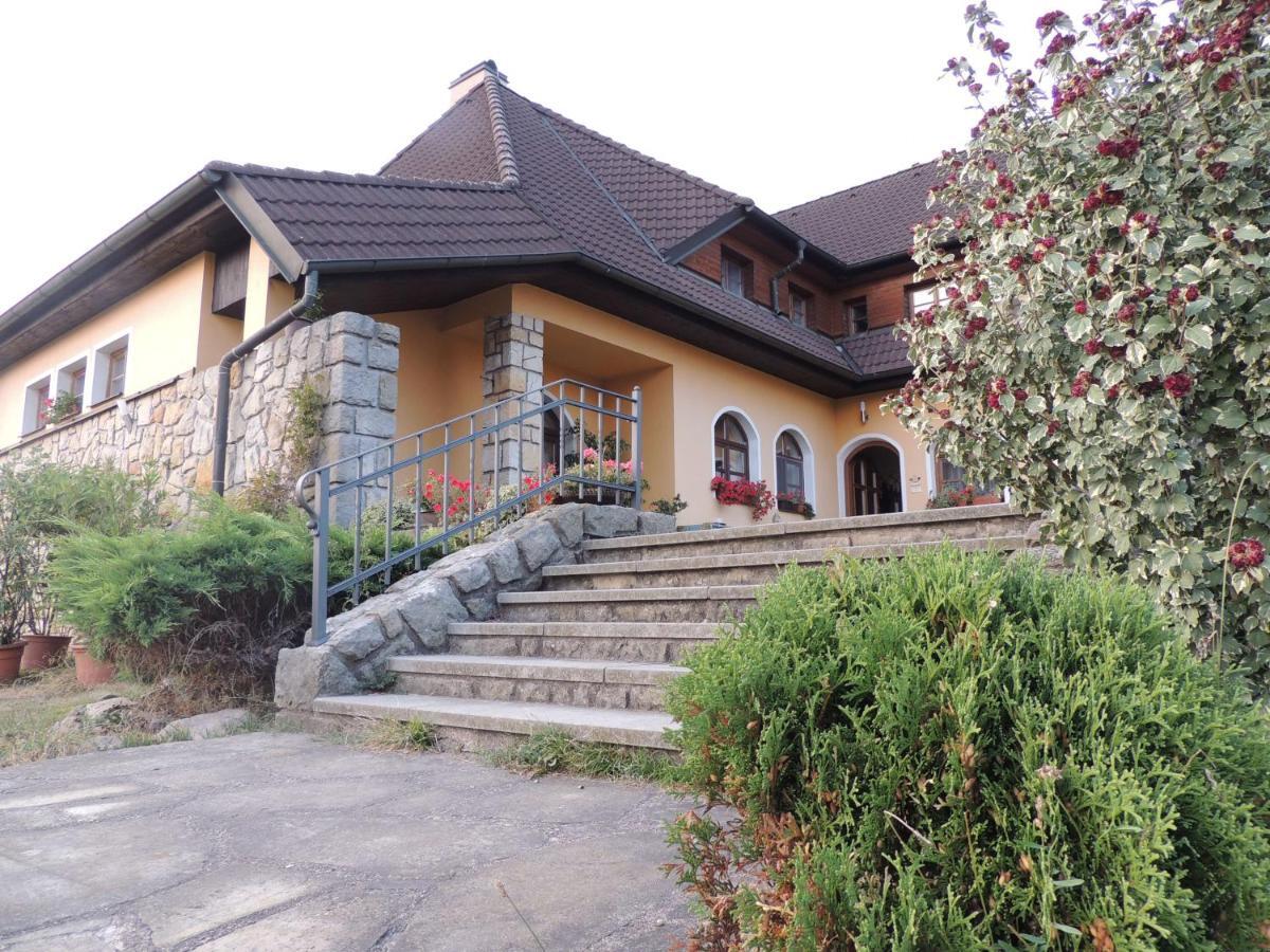 apartmán u Vágnera Dvur Králové nad Labem Exterior foto